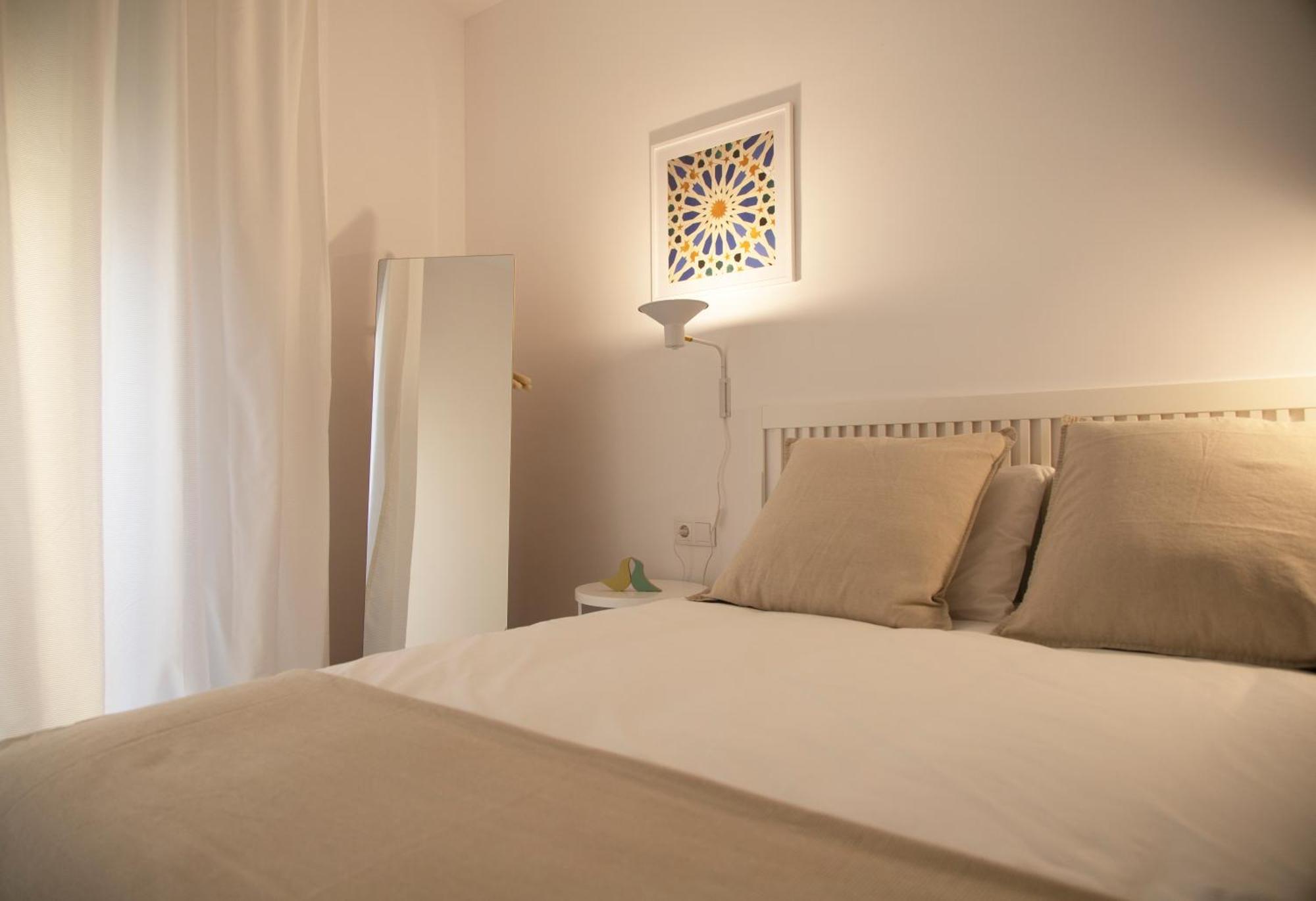 Reyes Catolicos II Suite Apartment Sevilla Exterior foto